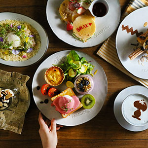 PEANUTS Cafe