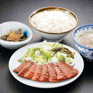 牛たん炭焼 利久［牛タン］
