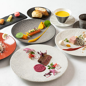 Celestine Dining La Pelouse Tokyo