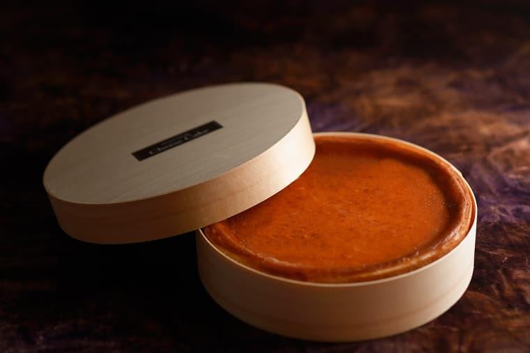 An image of the Monde Selection Gold Award-winning cheesecake from the Toba International Hotel Cheesecake Gift.
