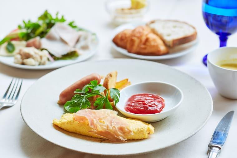 A sample hotel breakfast selection available with the Mitsui Garden Hotels Breakfast Voucher.